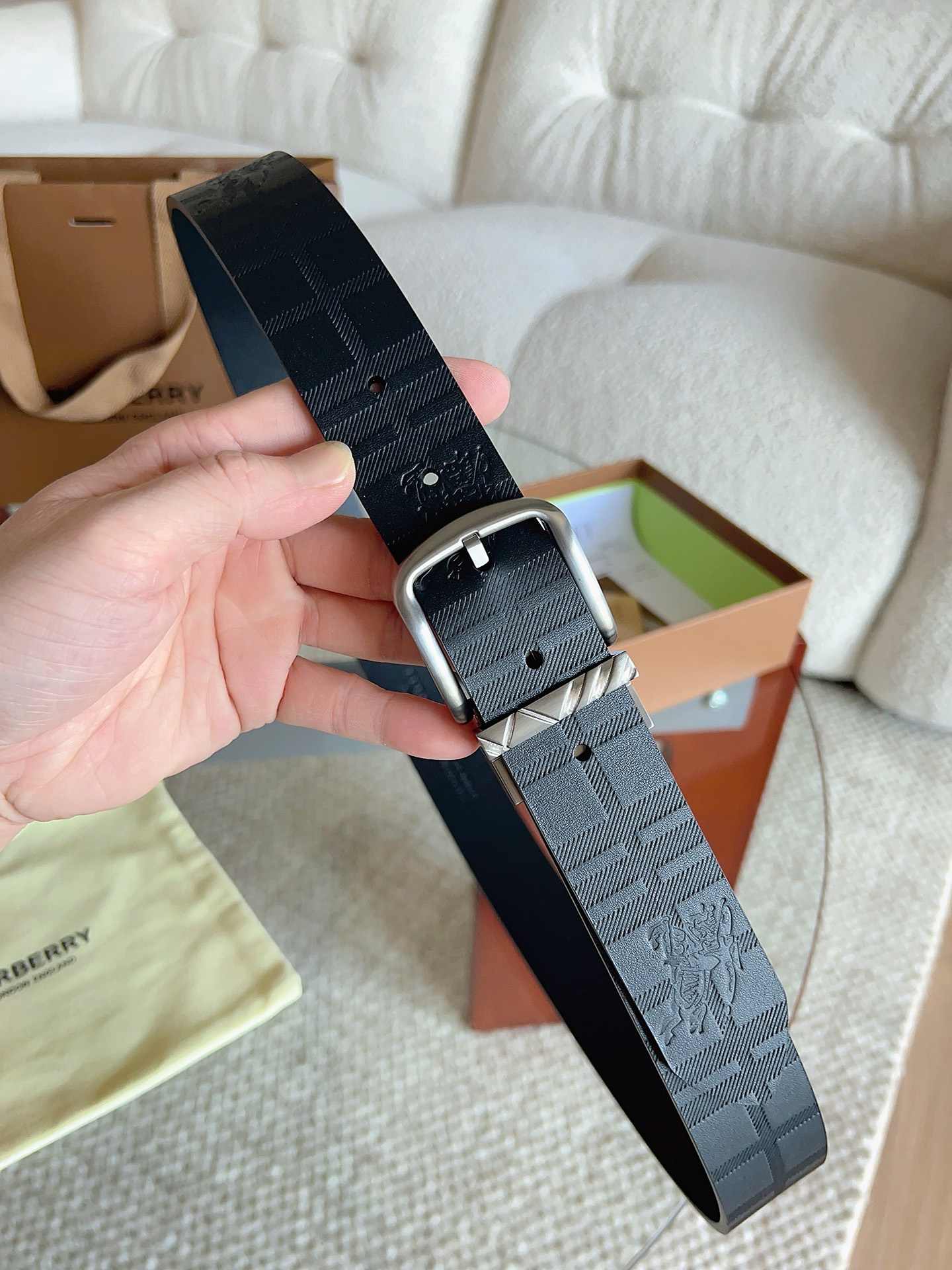 Burberry Belt – 35mm
