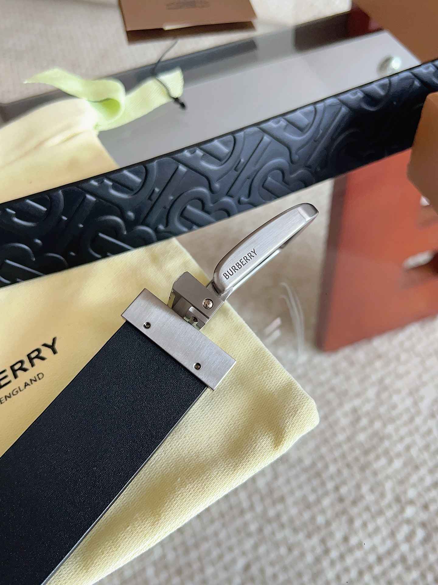 Burberry Belt – 35mm