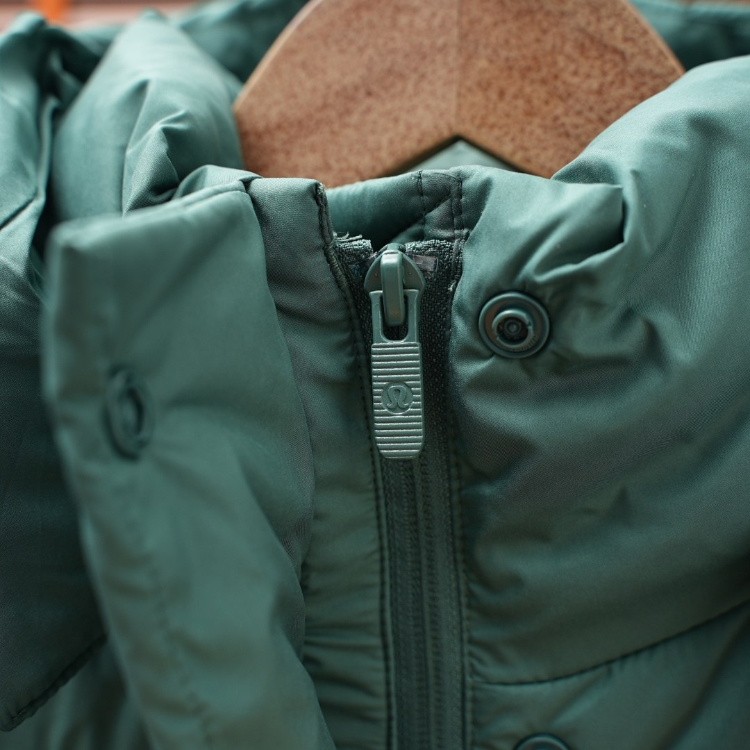 Lululemon Vest — Forest Green
