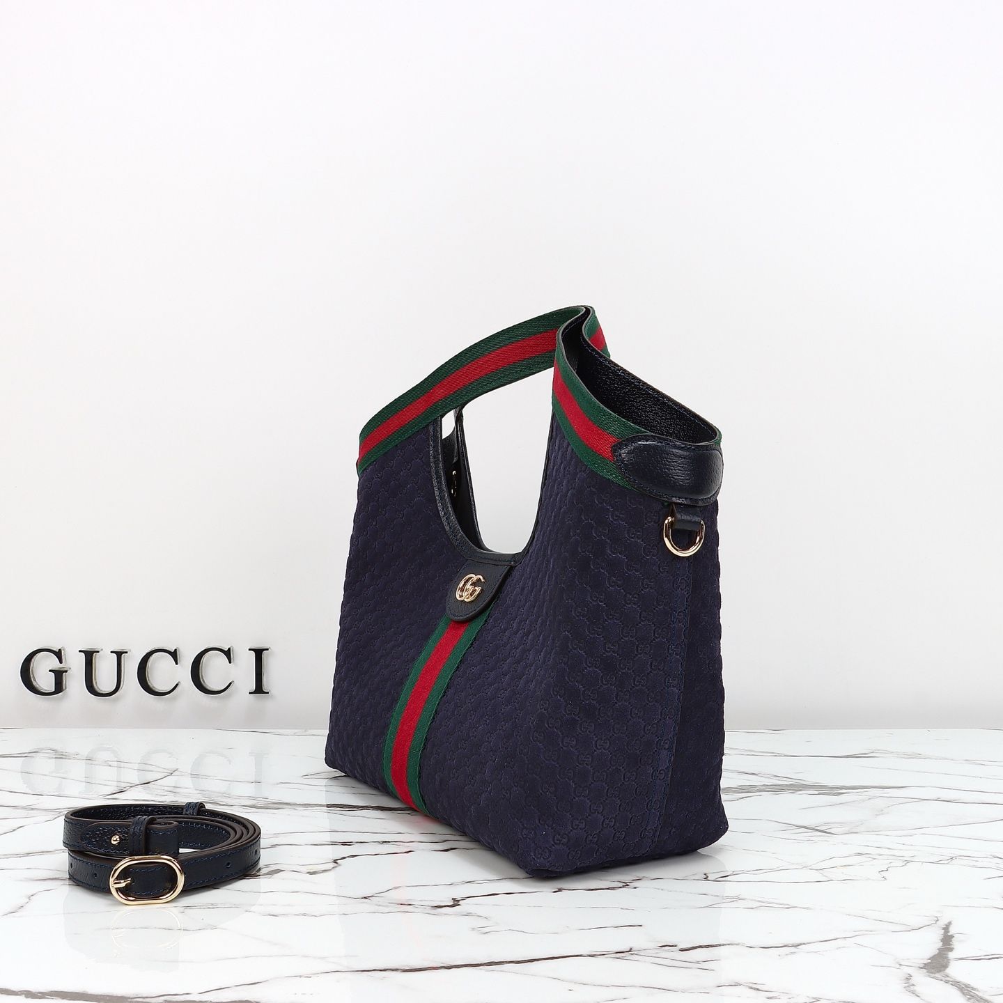 Gucci Giglio Small Tote Bag, Deep Blue Textured — 860845