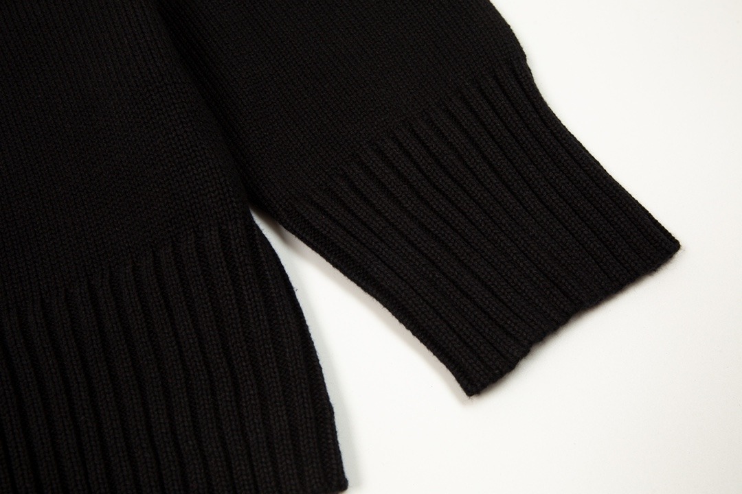 AMI Paris Knitwear