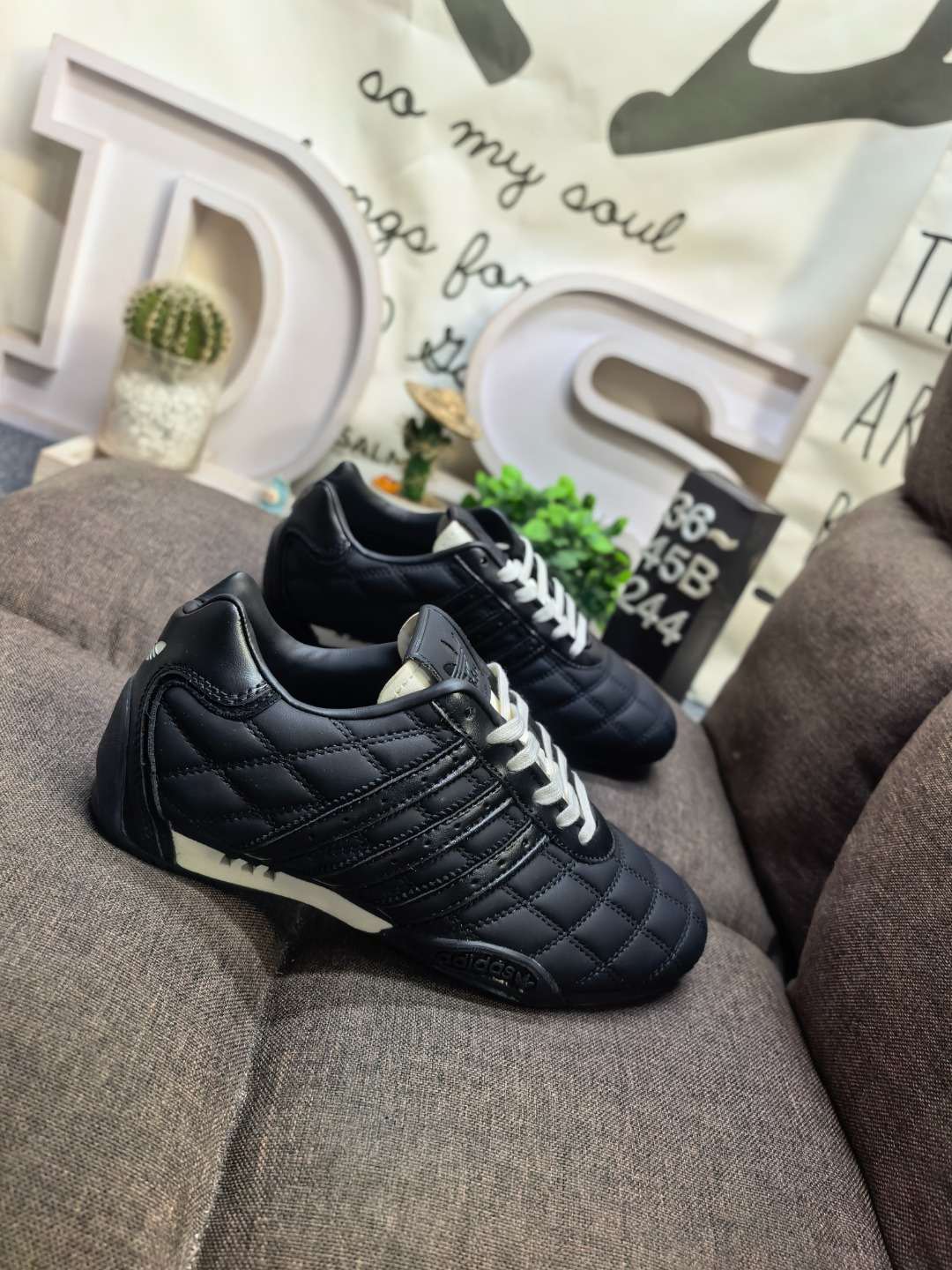 adidas BAD BUBBY CAMPUS x ADIRACER Shoes - LB9759