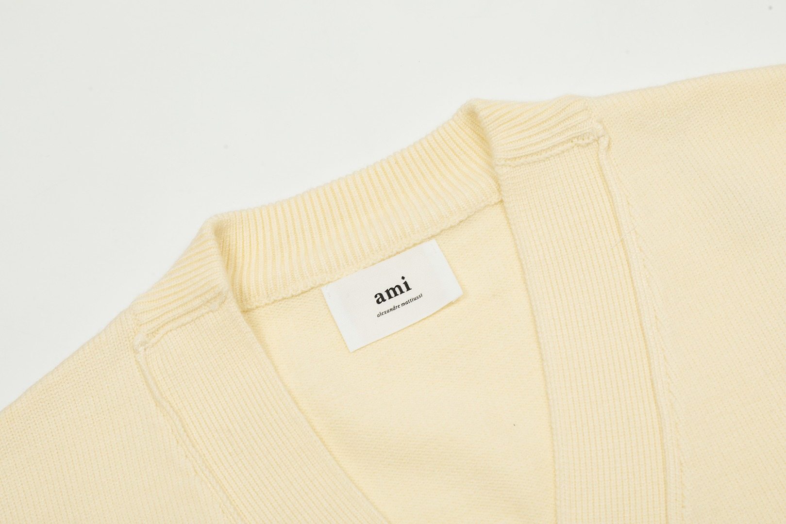 AMI Paris Cardigan