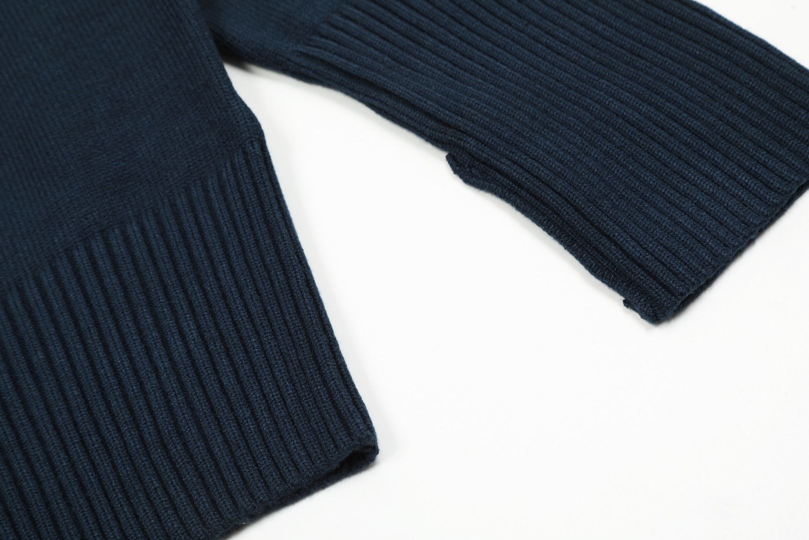 AMI Paris Cardigan