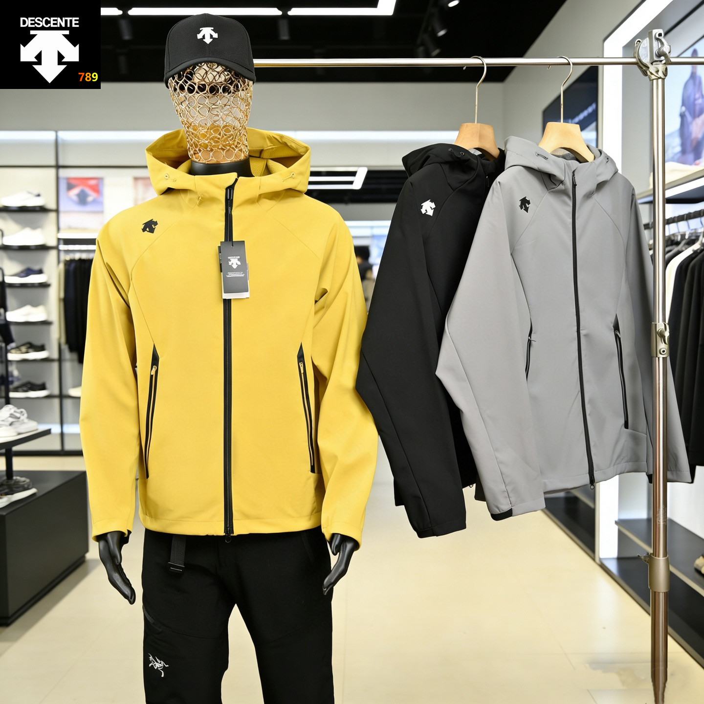 Descente Jacket