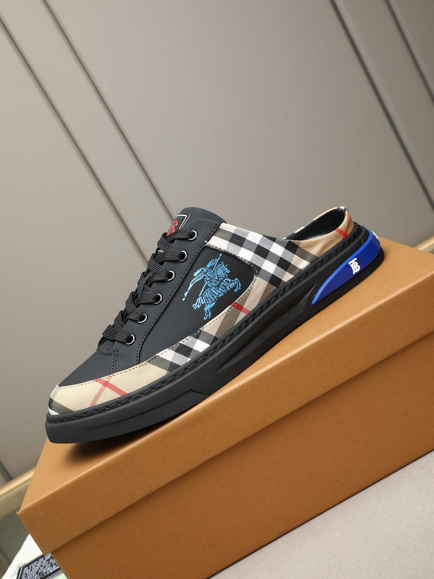 Burberry Slippers
