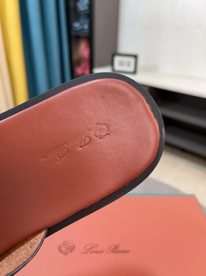 Loro Piana Slippers