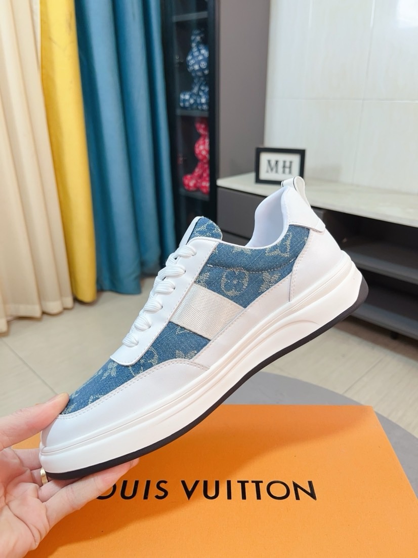 Louis Vuitton Low-Top Lace-Up Cupsole Sneakers