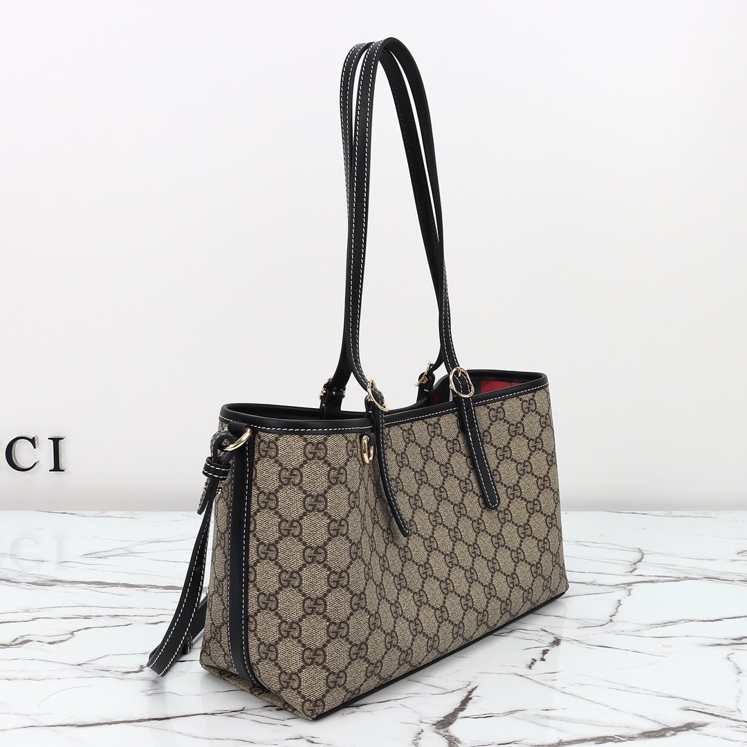 Gucci GG Emblem Medium Tote — 815214