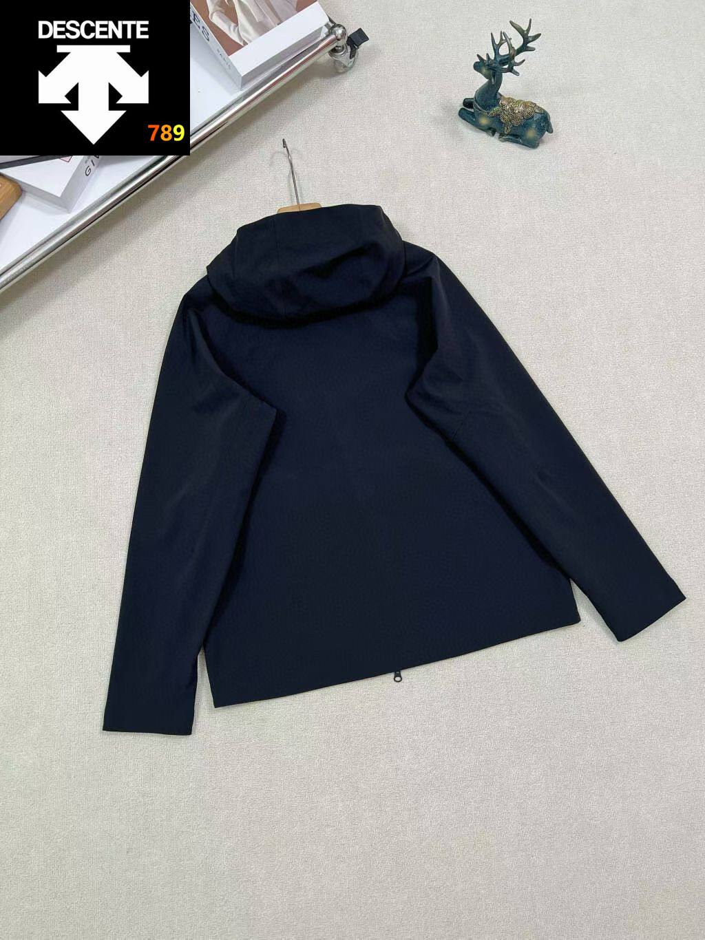 Descente Jacket