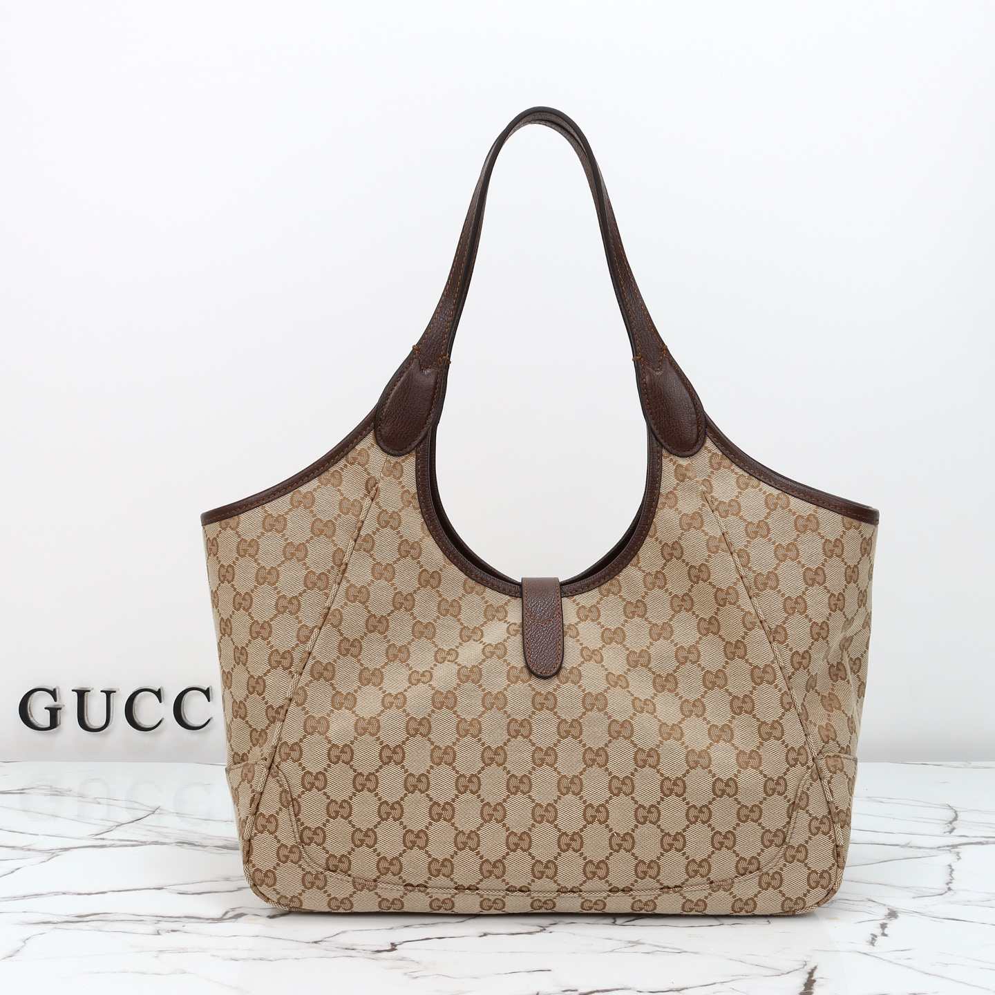 Gucci GG-Pattern Tote Bag — 866645