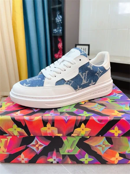 Louis Vuitton Monogram Low-Top Sneakers
