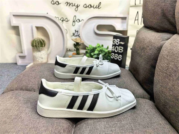 adidas SUPERSTAR SQ BALLET W Shoes - LB3786