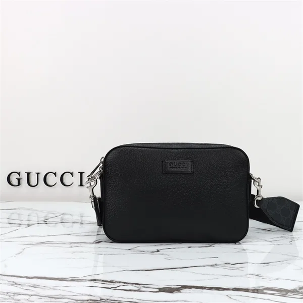Gucci GG Supreme Small Crossbody Bag — 795465