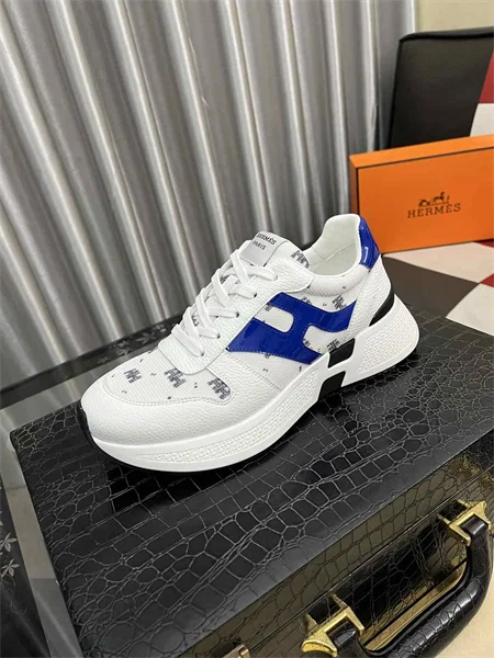 Hermès Sneakers