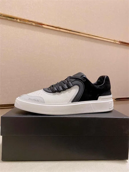 Balmain Sneakers