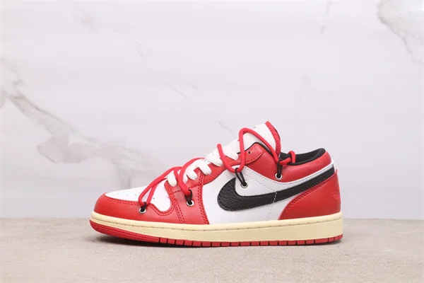 Air Jordan 1 Low 553558-118