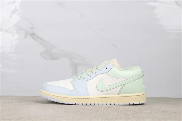 Air Jordan 1 Low OG SP DC0774-108