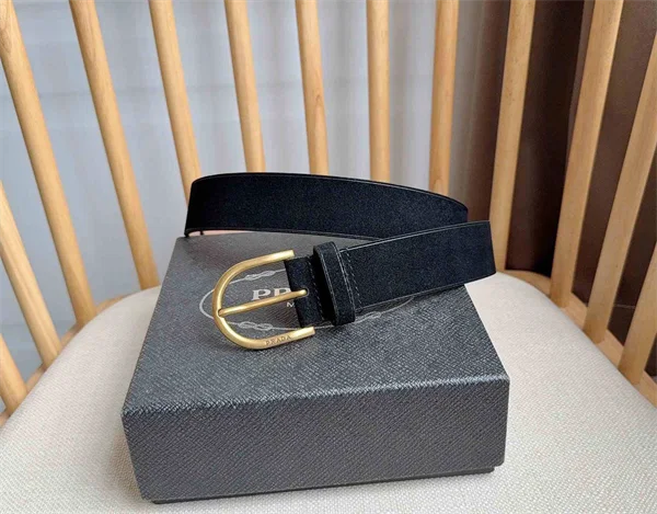 Prada Belt – 35mm