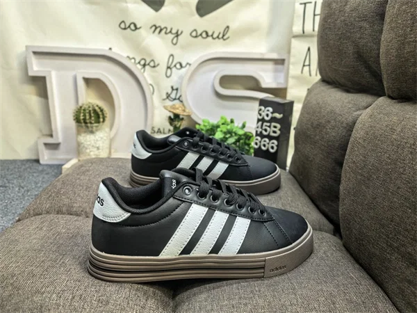 adidas DAILY 4.0 Shoes