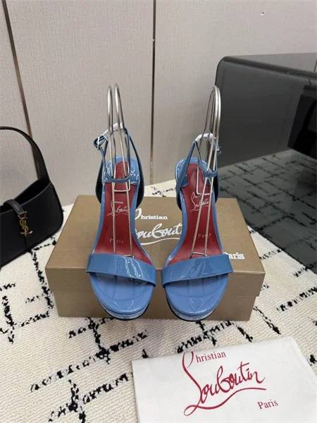 Christian Louboutin Pumps