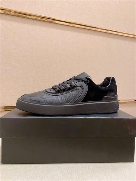 Balmain Sneakers
