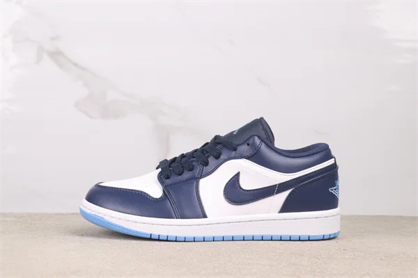 Air Jordan 1 Low 553558-404