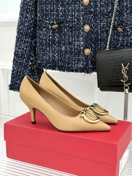 Salvatore Ferragamo Pointed-Toe Pumps