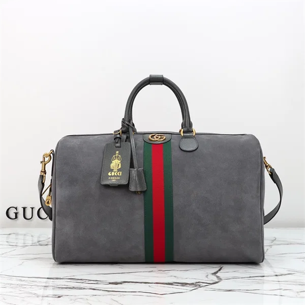 Gucci Savoy Medium Duffle Bag — 834460