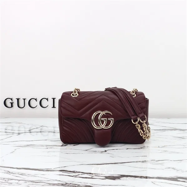 Gucci GG Marmont small shoulder bag in deep burgundy โ 837280
