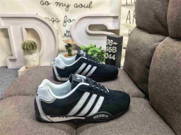 adidas ADIPISTA ADIRCRE LOW Shoes - JP7009