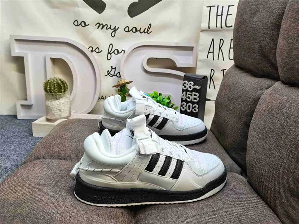 adidas BAD BUNNY FORUM Shoes