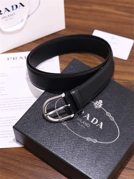Prada Belt – 35mm