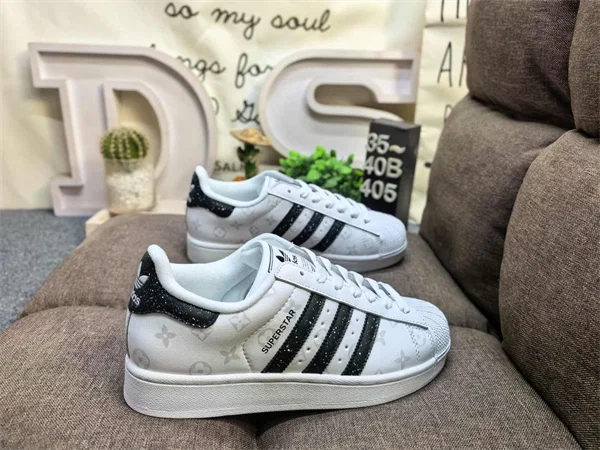 adidas SUPERSTAR II Shoes - IH8659