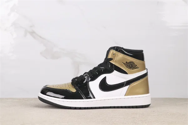 Air Jordan 1 High Golf “Gold Toe” DQ0660-002