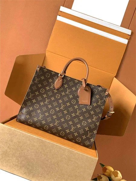 Louis Vuitton OnTheGo Organizer — M14235