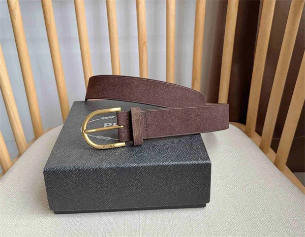 Prada Belt – 35mm