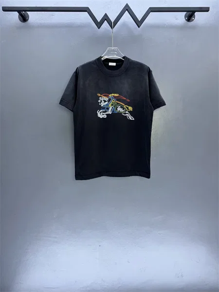 Burberry T-Shirt