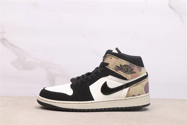 Air Jordan 1 Mid “CAMO” CW5490-001
