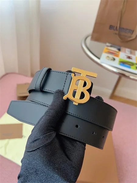 Burberry Belt – 35mm