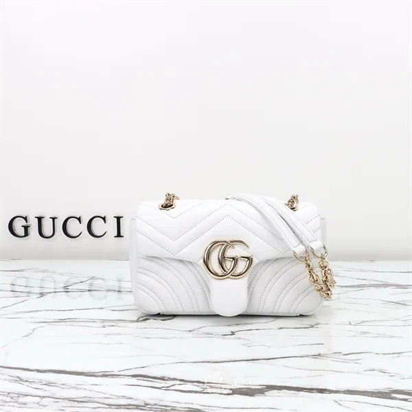 Gucci GG Marmont Small Shoulder Bag — 837280