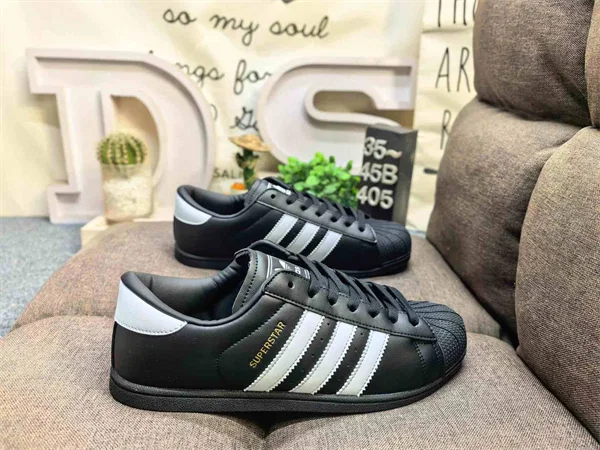 adidas SUPERSTAR LO PRO Shoes - KI6824